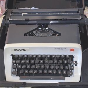 Vintage Typewriter